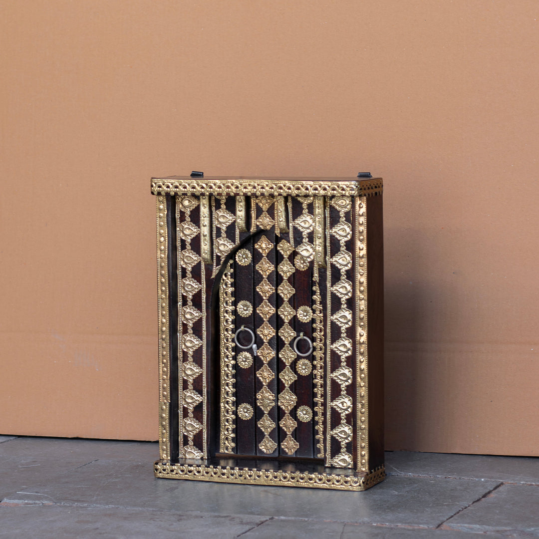 Luxury Brass Inlay Wooden Wall Panel - Geometric Treasure Chest Design Wall Decor